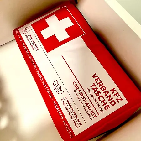 Cottbus-apartments - Beige I Privat I Wifi I Kueche *